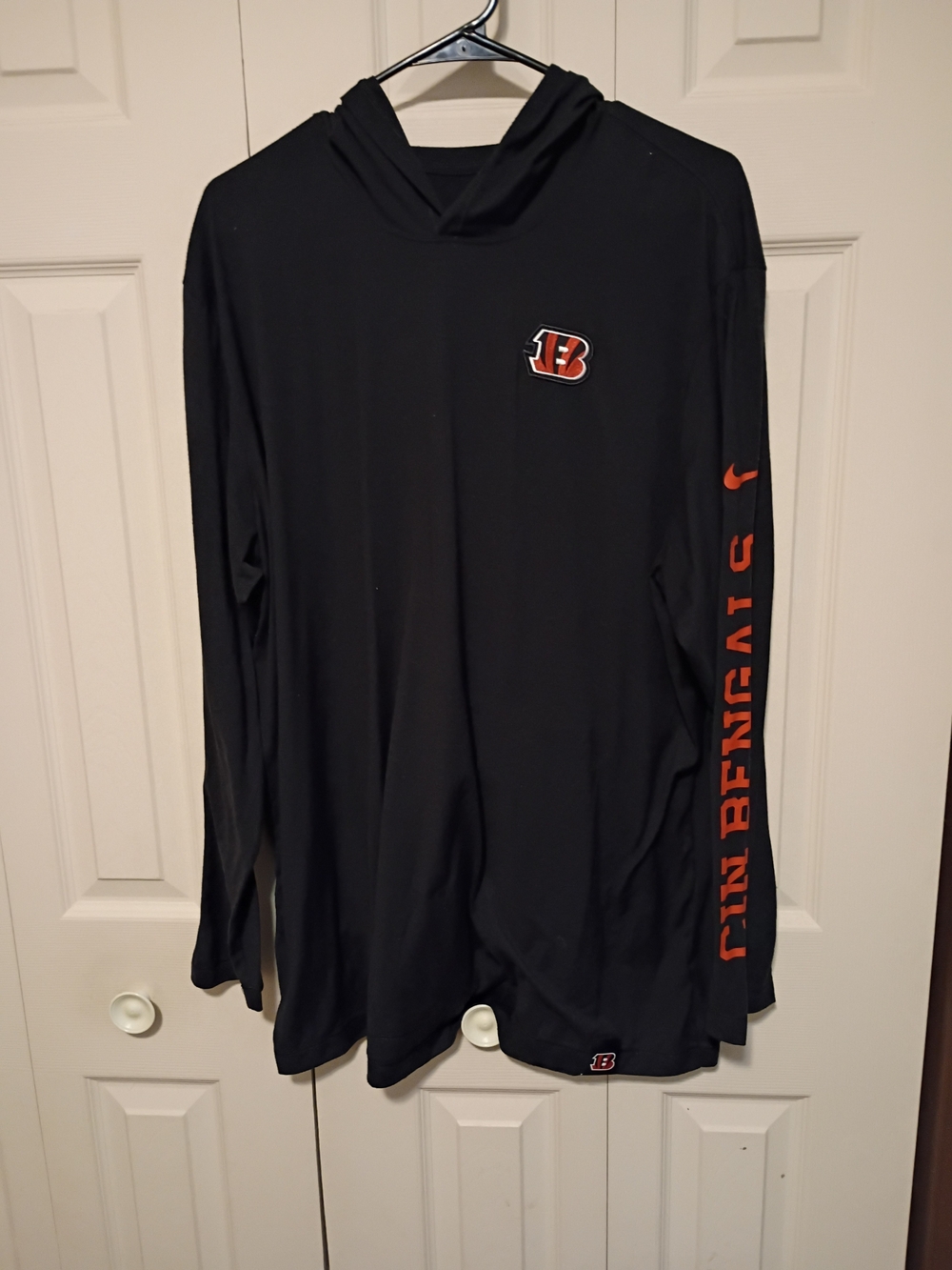 Nike Black Cincinnati Bengals Lightweight Hoodie with Orange Accents